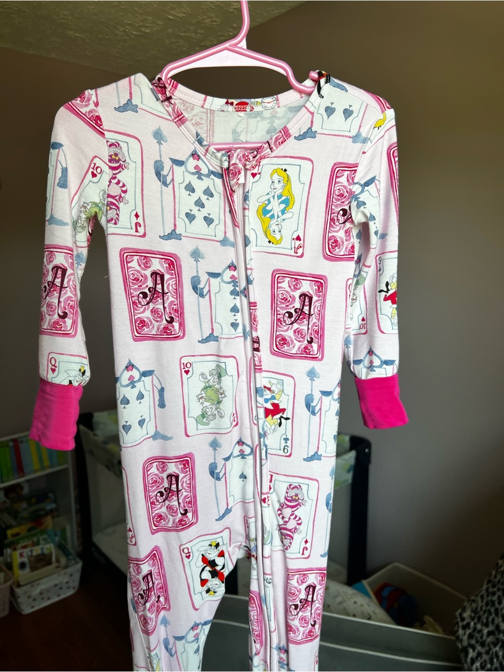 Posh Peanut Alice In Wonderland Queen Of Hearts Zippy Footie Pajamas Size 18-24M